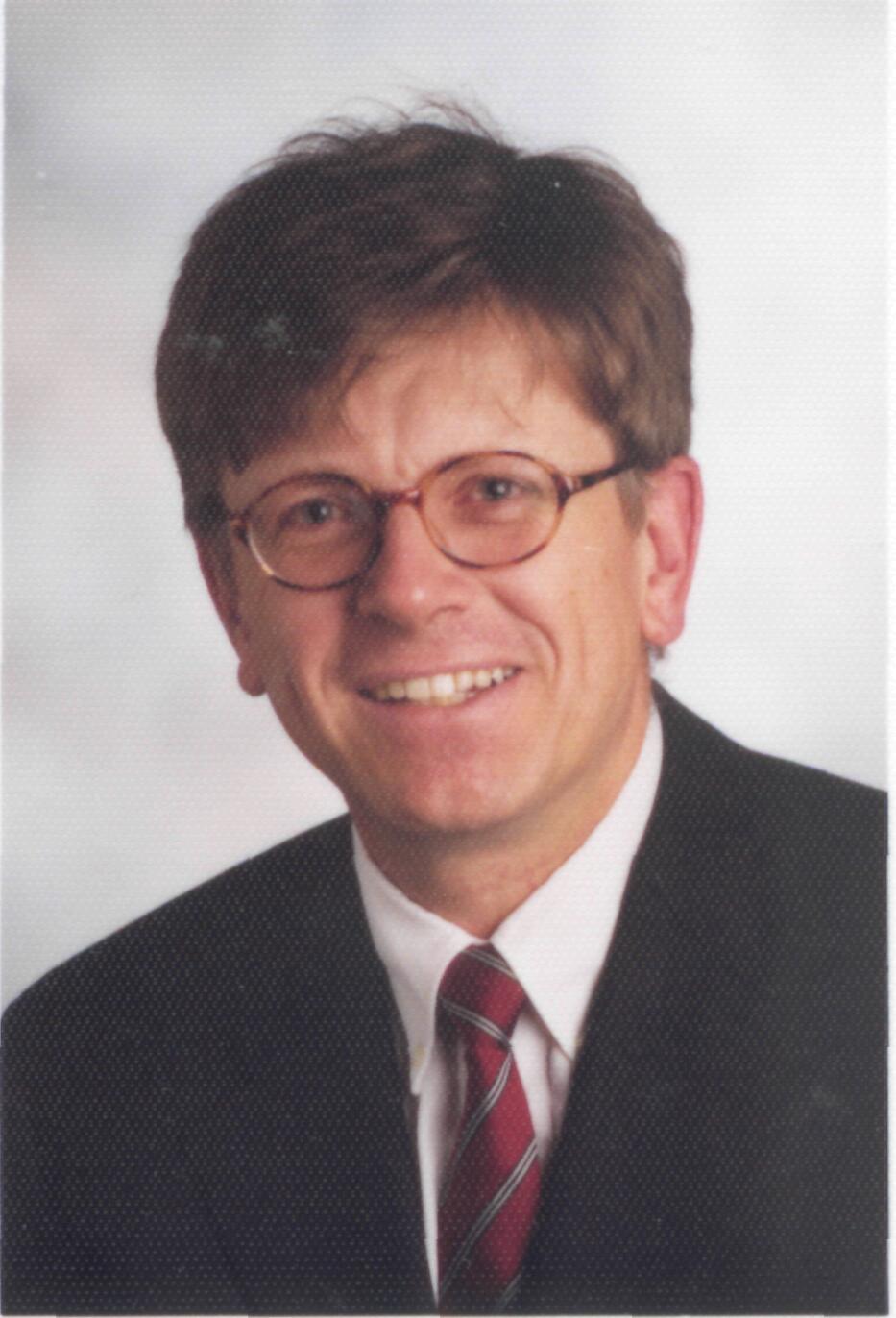 Prof. Dr. Lorenz Jarass